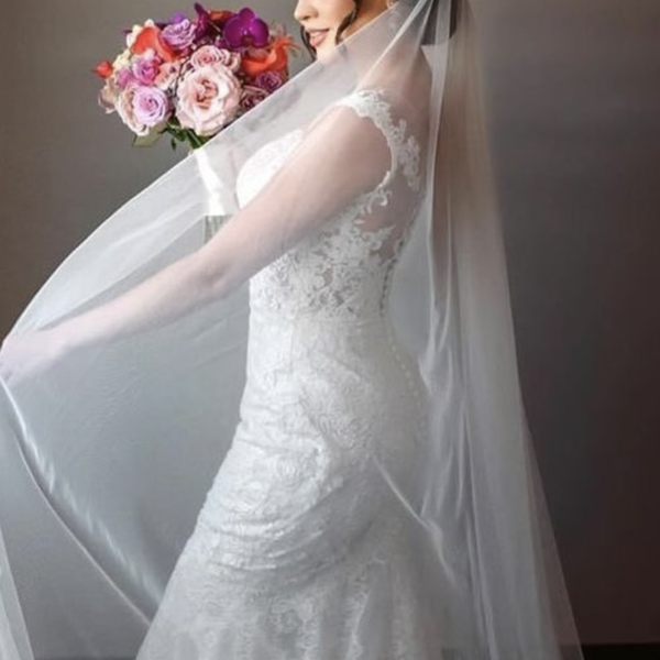 Pronovias